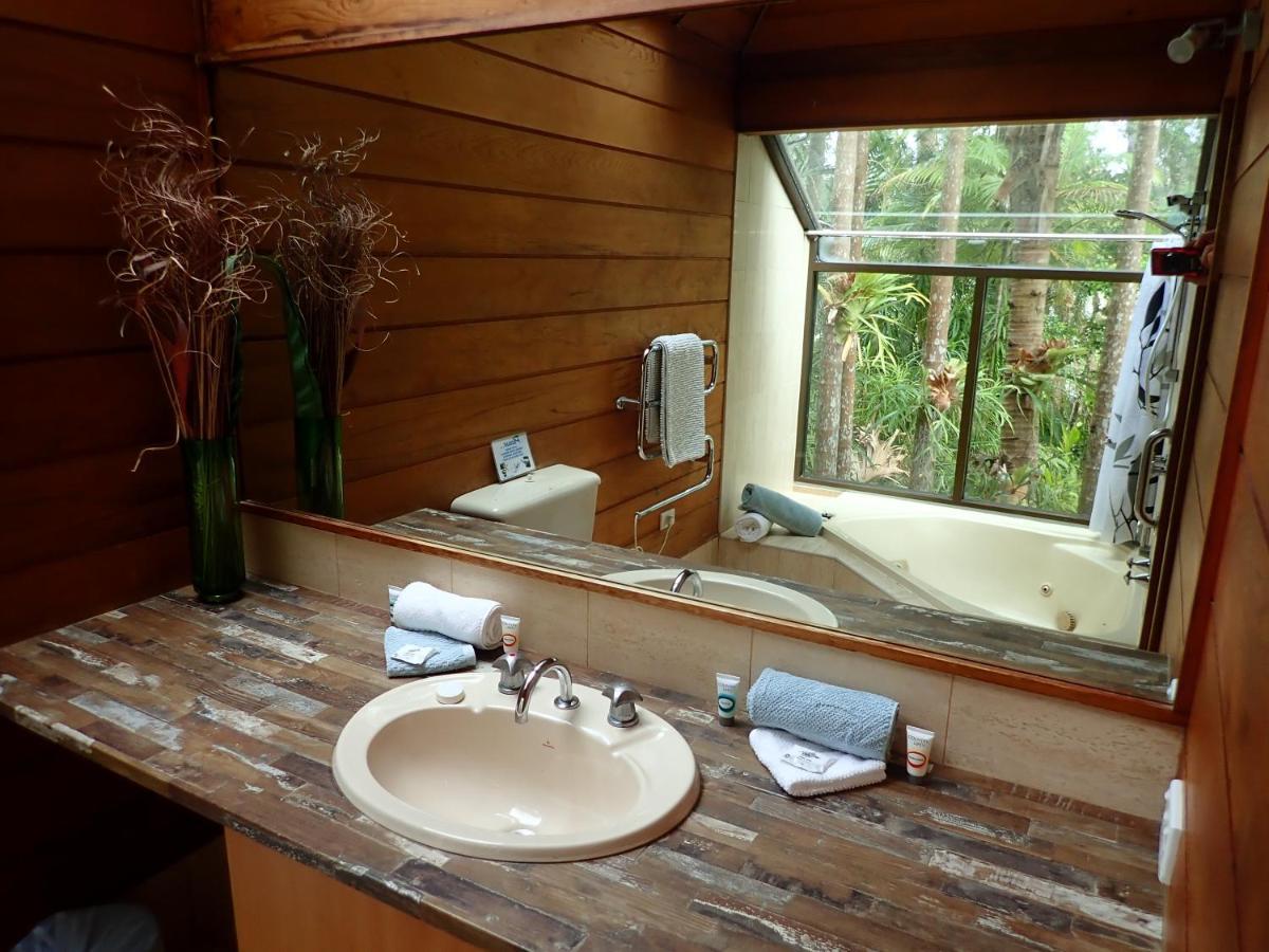 Lake Russell Retreat Emerald Beach Exterior photo