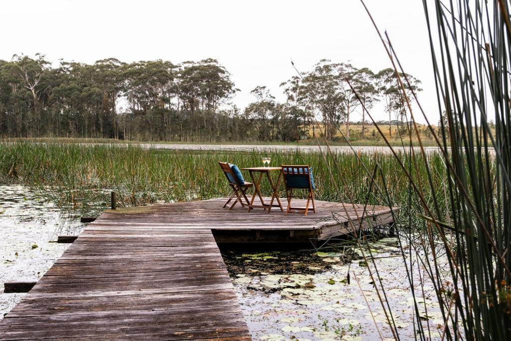 Lake Russell Retreat Emerald Beach Exterior photo