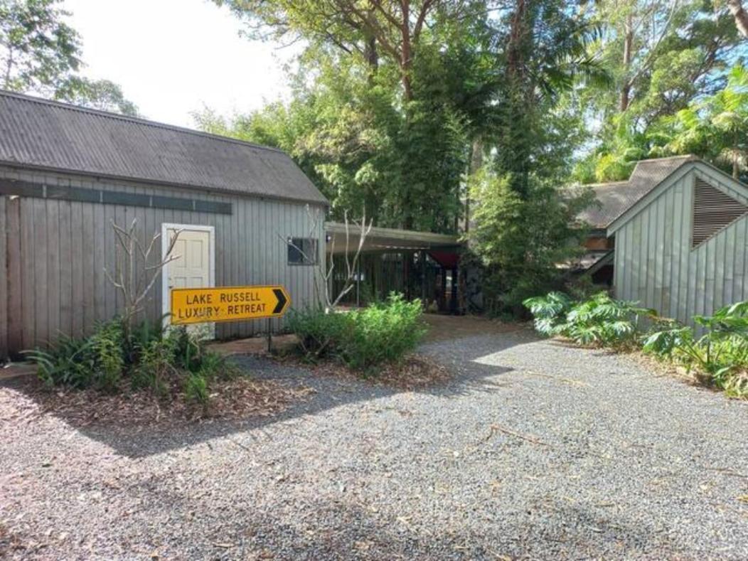 Lake Russell Retreat Emerald Beach Exterior photo