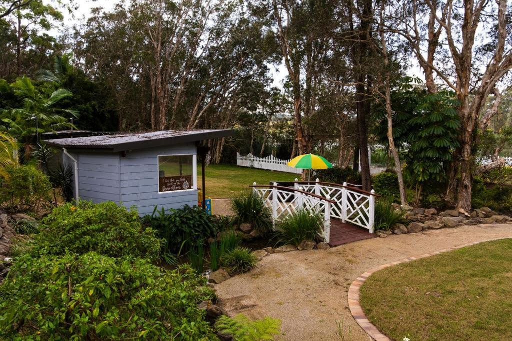 Lake Russell Retreat Emerald Beach Exterior photo