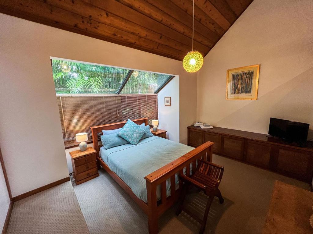 Lake Russell Retreat Emerald Beach Exterior photo