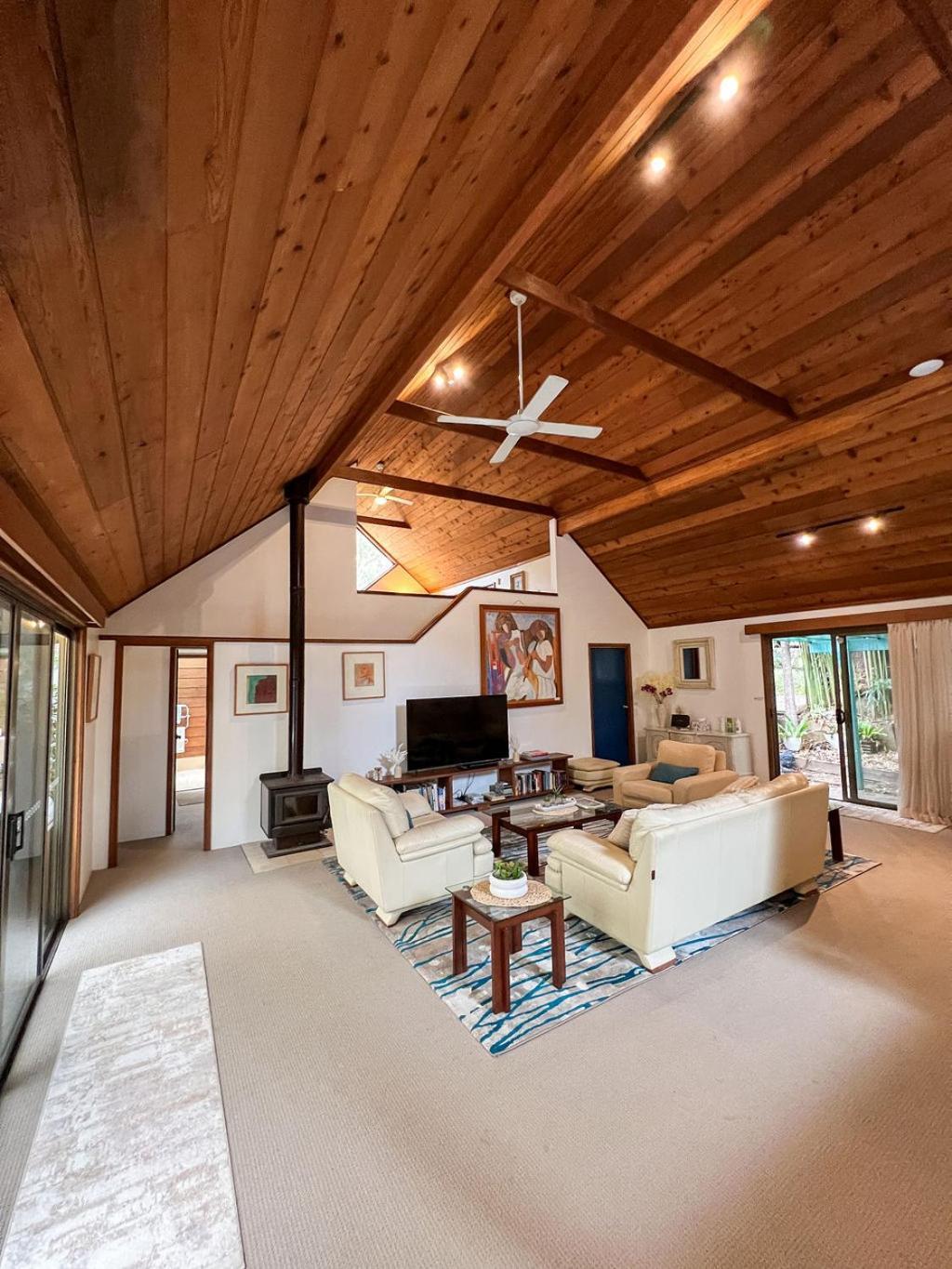 Lake Russell Retreat Emerald Beach Exterior photo