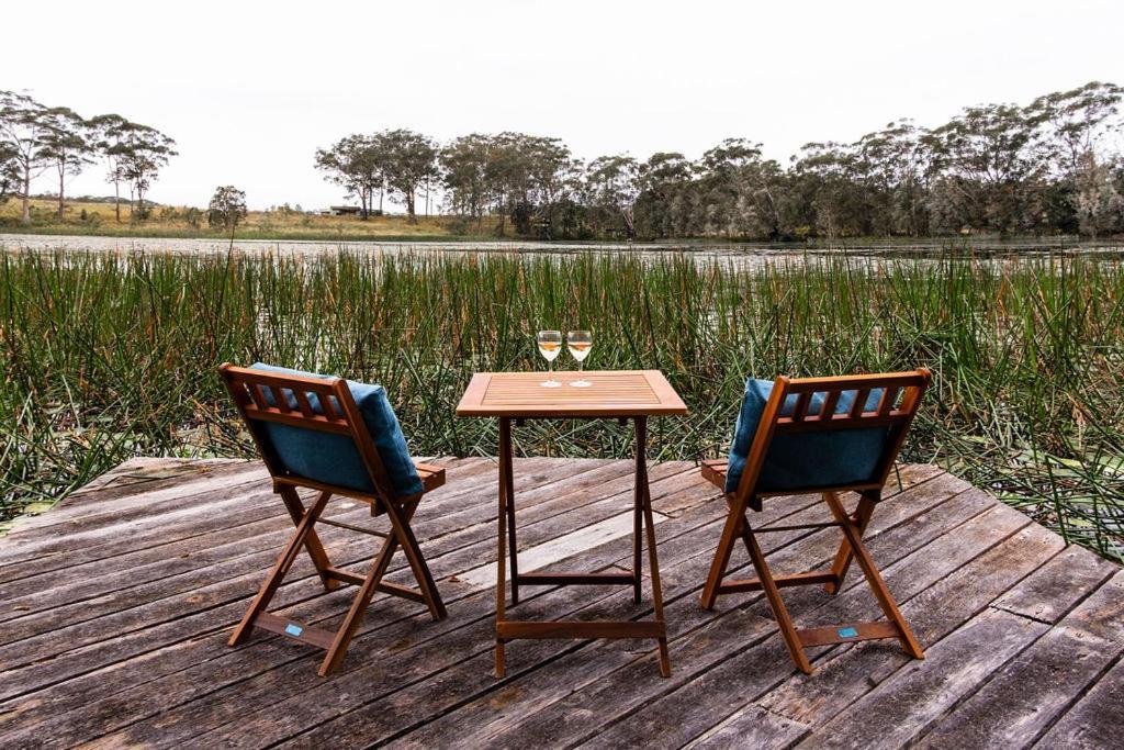 Lake Russell Retreat Emerald Beach Exterior photo