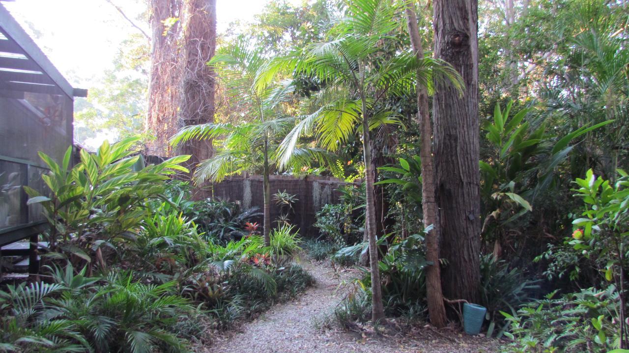 Lake Russell Retreat Emerald Beach Exterior photo